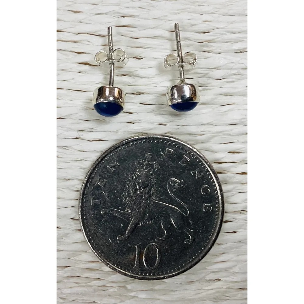 lapis studs round
