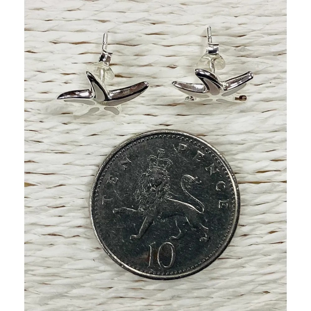 mother of pearl studs starfish