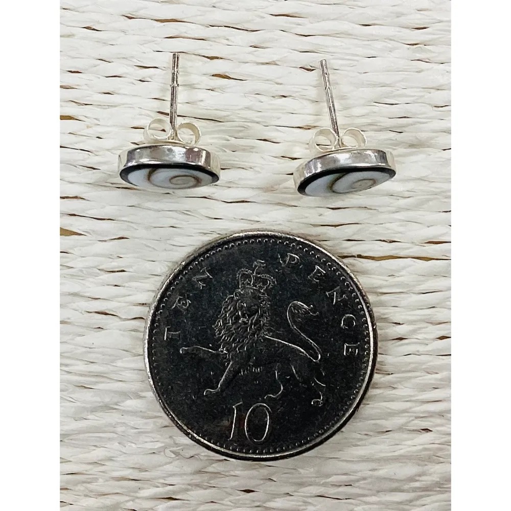 shiva studs black onyx